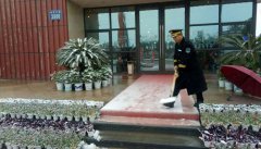 正能量！給物業(yè)一個贊，冰天雪地有我們在。