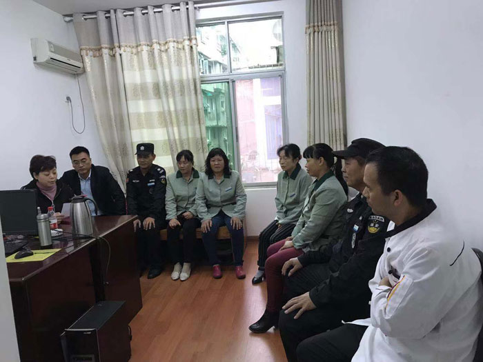 弘揚(yáng)正能量，五合人義不容辭，危難之時伸援手